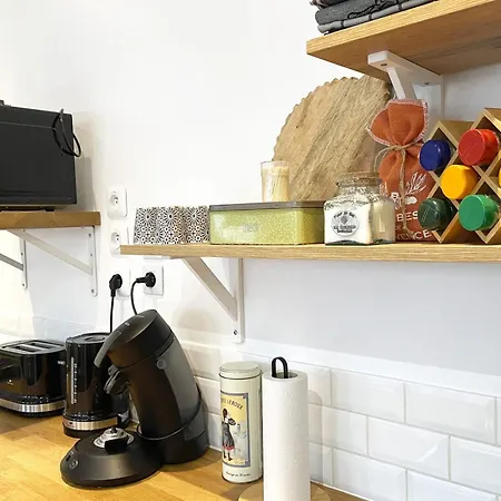 The Station - 50m Gare 아파트