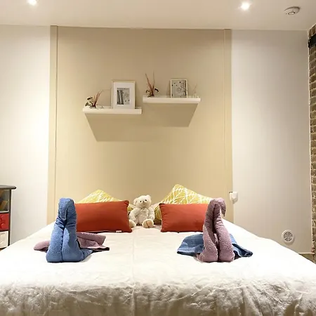 The Station - 50m Gare Apartment *