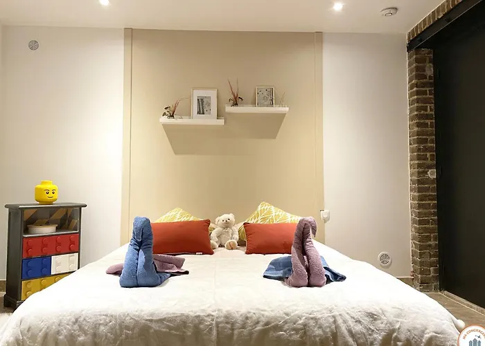 The Station - 50m Gare Apartment *